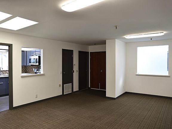 4th image of 4026 3rd St #302