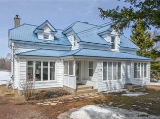 725 Saint Pierre O Blvd, Caraquet, NB E1W1A1