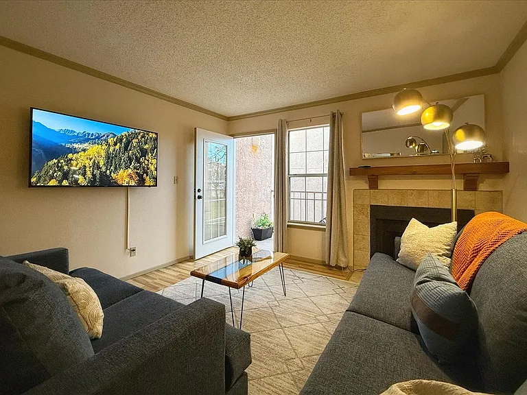 2501 W Zia Rd #204 — Photo 12