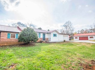 115 Spears Rd, Friendsville, TN 37737