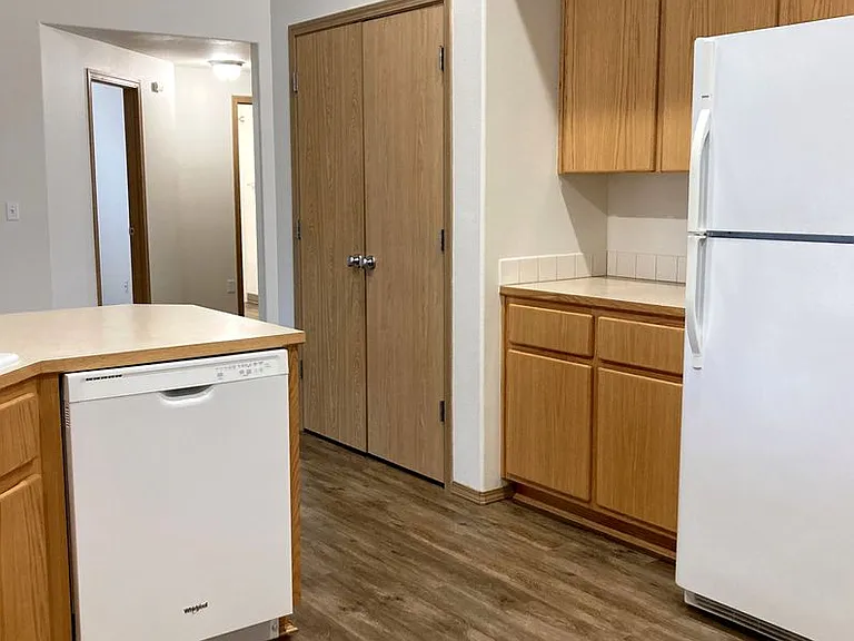5402 Kirkwood Ln — Photo 13