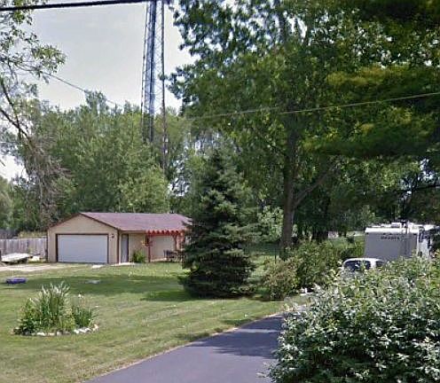 Three car garage