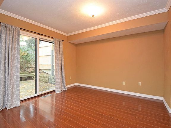 5th image of 9896 Timbers Dr