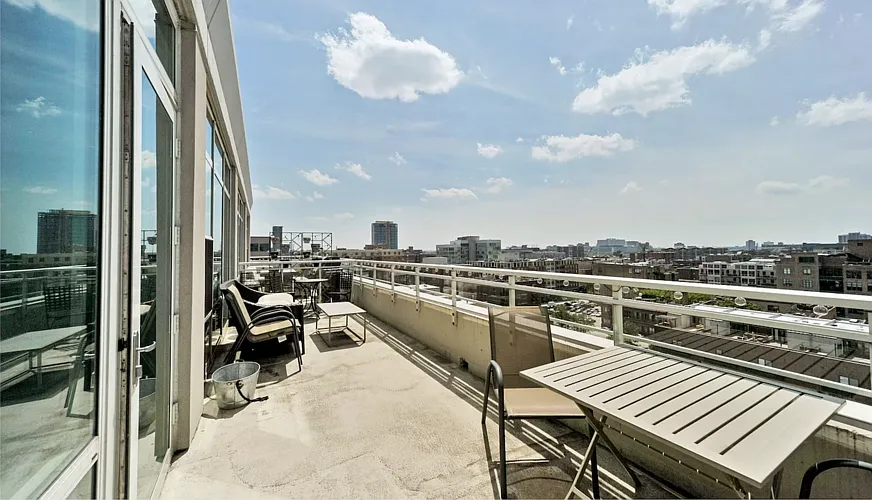 1 bed, 822 sqft, $3,050 — Photo 4