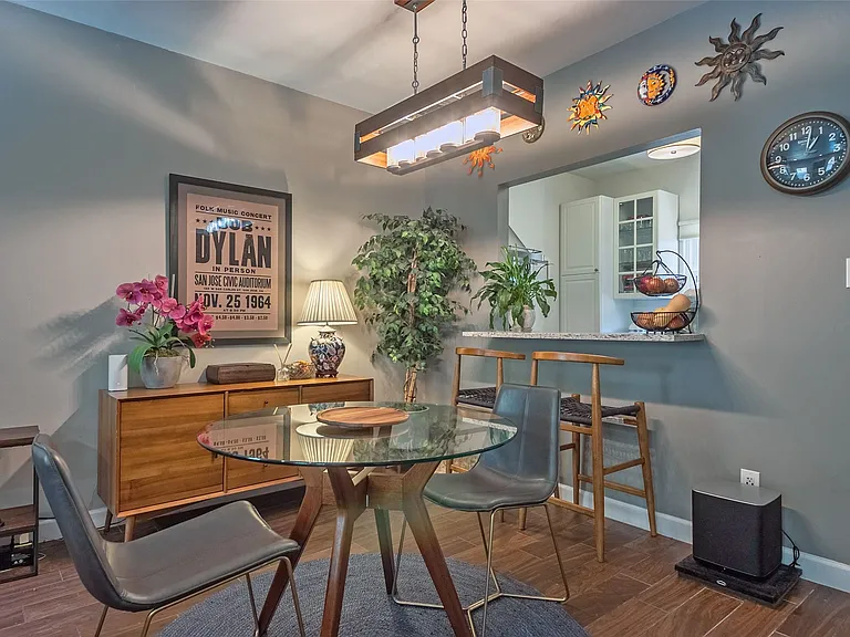 5701 Gaston Ave #8 — Photo 15
