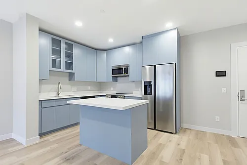 Floor plan 306