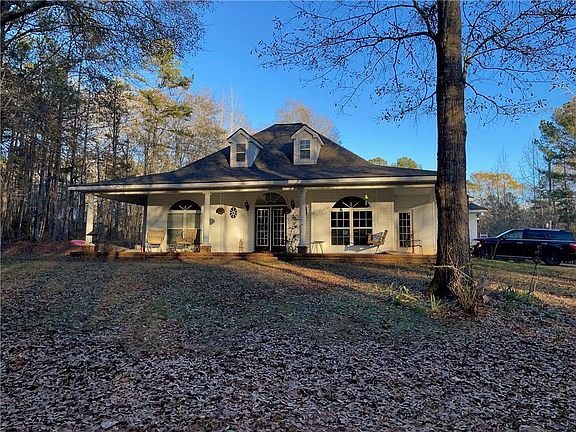 3rd image of 1495 Windwood Dr