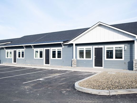 3rd image of 5651 Midland Ln #A103