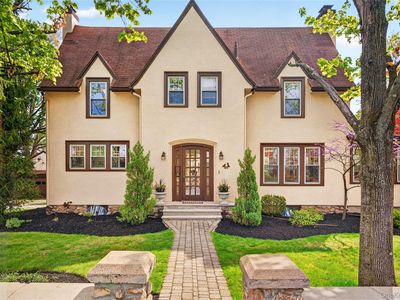 60 Old Middletown Road, Pearl River, NY, 10965