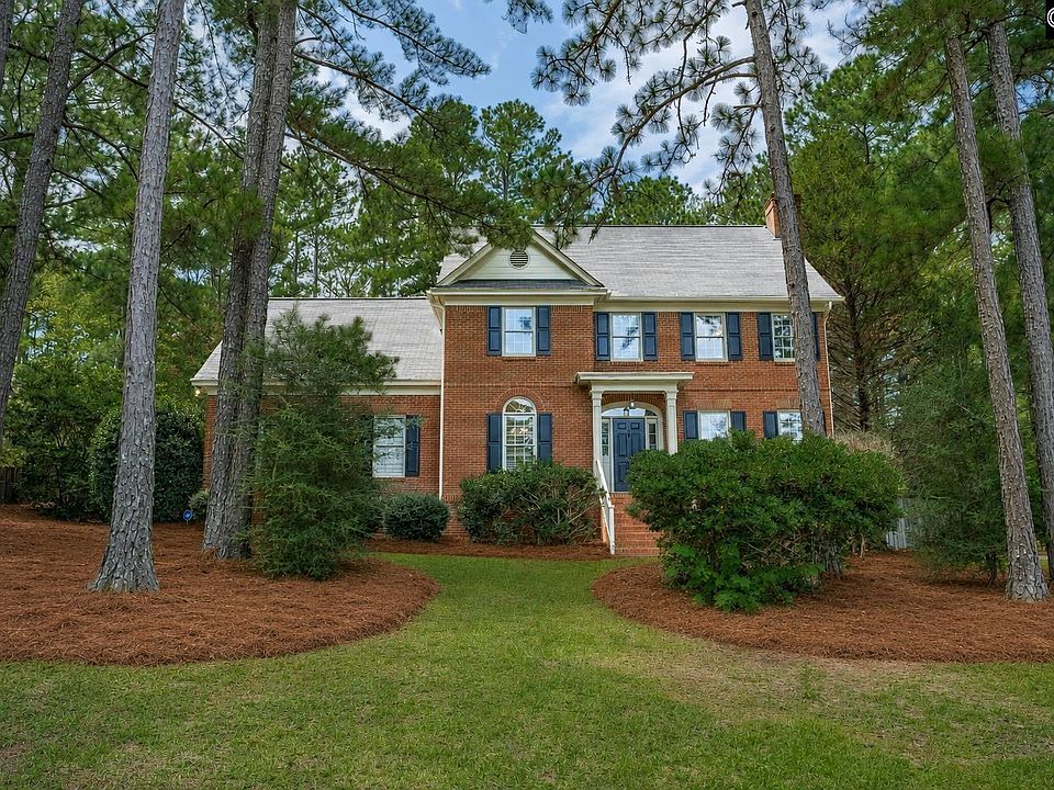 1st image of 305 Bridgecreek Dr