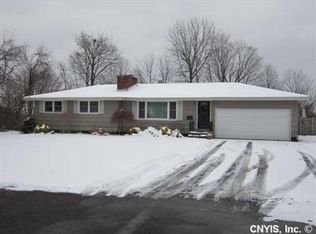 100 Windsor Dr, Syracuse, NY 13214