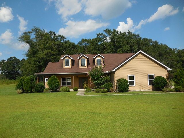 1st image of 8230 Hosford Hwy