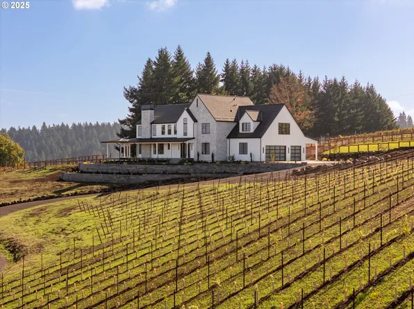 20850 NE Big Fir Ln, Dundee, OR 97115