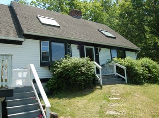 62 Lyndeborough Rd, Amherst, NH 03031