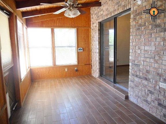 5th image of 809 Sierra Vista Dr