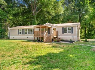 220 Hensley Rd, Chatsworth, GA 30705