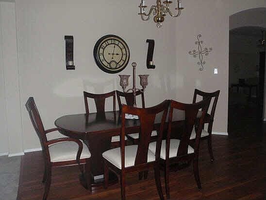 4th image of 1520 Sessom Dr