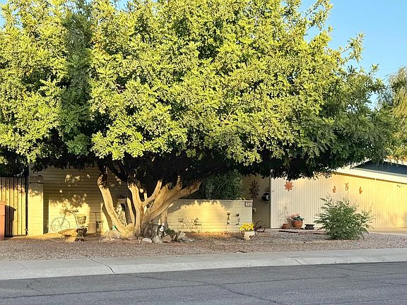 3rd image of 3231 N 81ST Place
