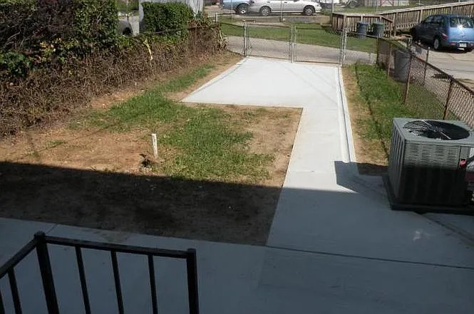 5265 Darien Rd — Photo 3