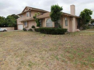 7956 Hondo St, Downey, CA 90242