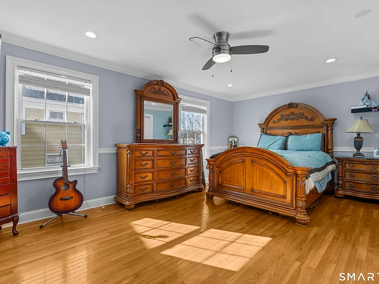 21 Hinman St #2 — Photo 5