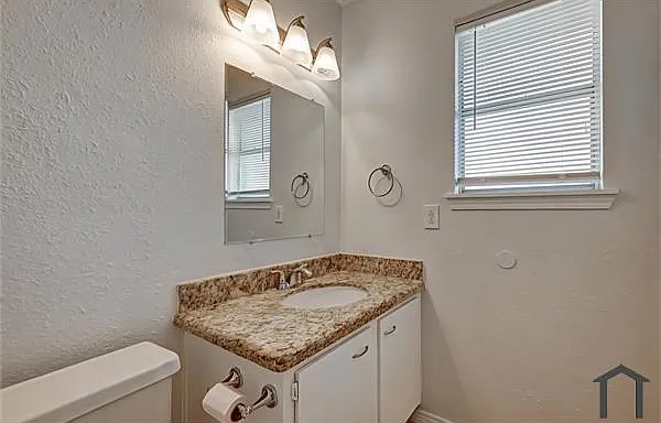 20135 Timber Forest Dr — Photo 13
