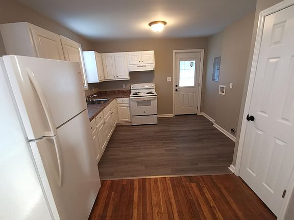 5th image of 718 Keller Ln