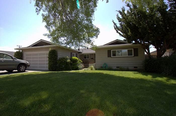 1st image of 1477 Padres Dr