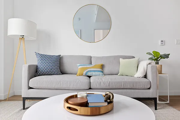 Rented by MNS | media 14