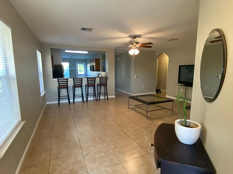 1429 Coriander Dr — Photo 5