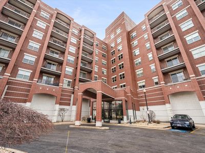 1700 Riverwoods Dr APT 403, Melrose Park, IL, 60160