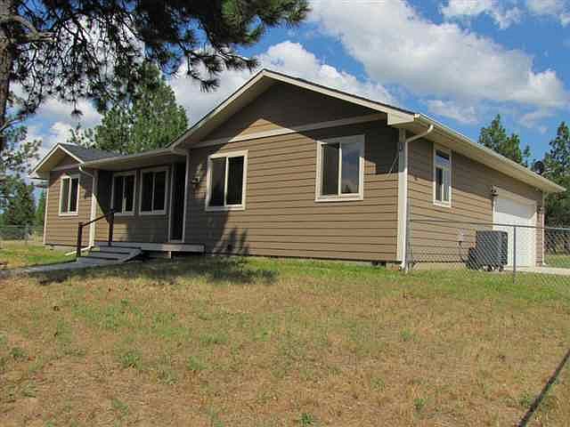 2nd image of 35521 S Rock Lake Rd