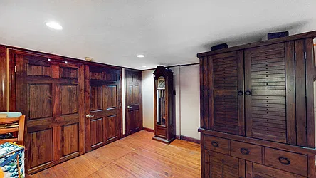 Sold by Capri Jet Realty Corp