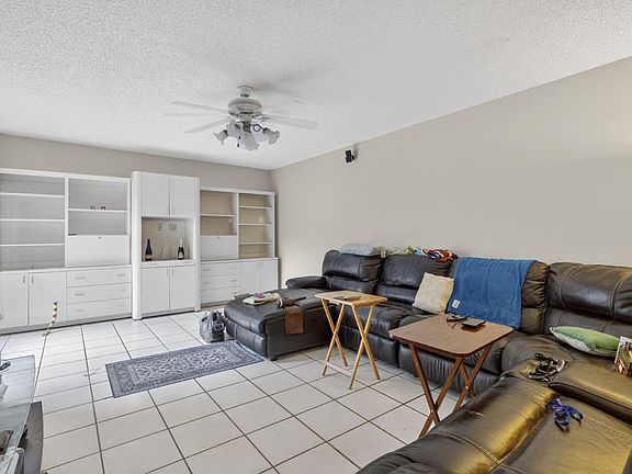 5th image of 2539 NW 99th Avenue