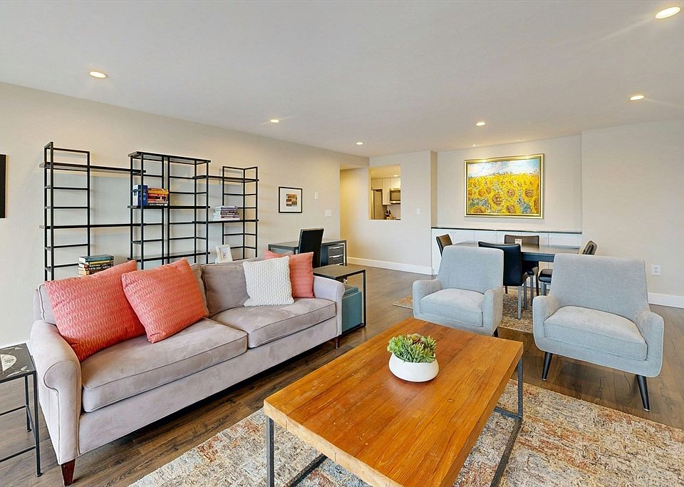 1st image of 45 Longwood Ave APT 707