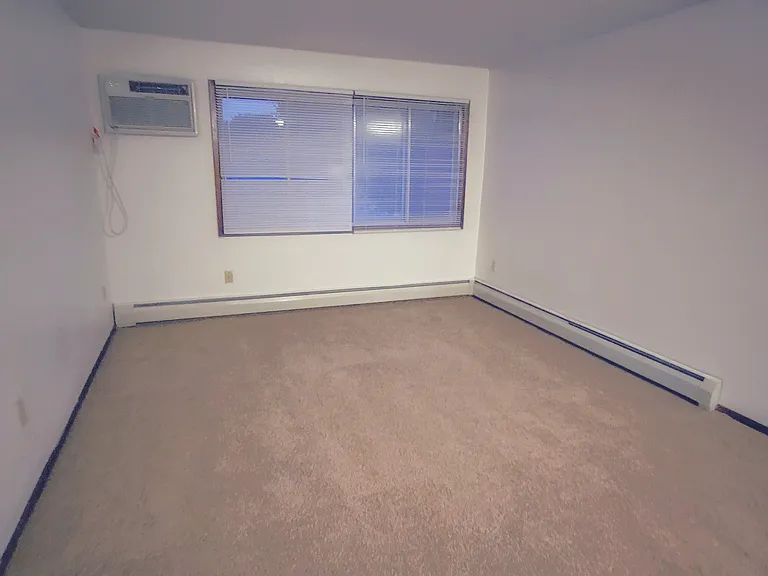 417 S Wasson Ln #105 — Photo 3