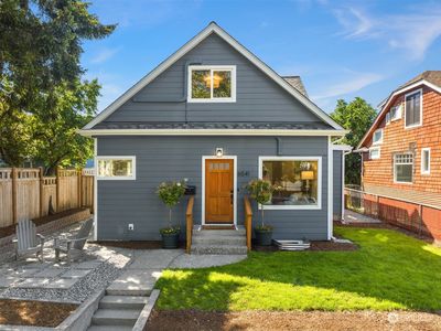6541 Sunnyside Avenue N, Seattle, WA, 98103