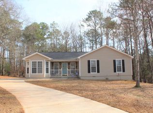 106 Cedar Creek Ct, Lagrange, GA 30240