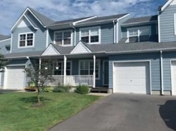 7 Shady Lane #1, Central Islip, NY 11722