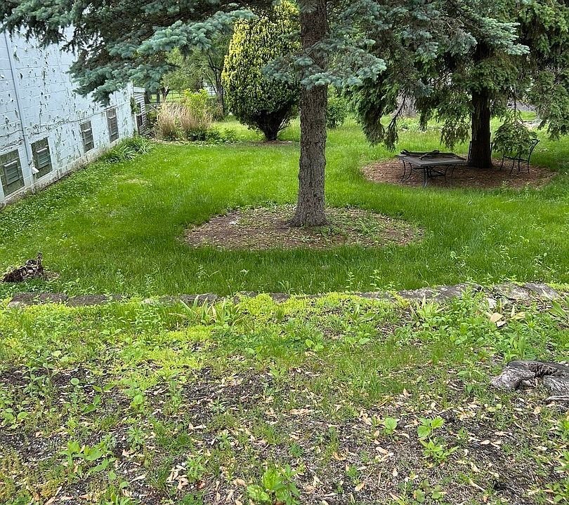 2nd image of 8422 Archer Ave