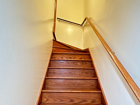 3rd image of 8222 S Dobson Ave APT B