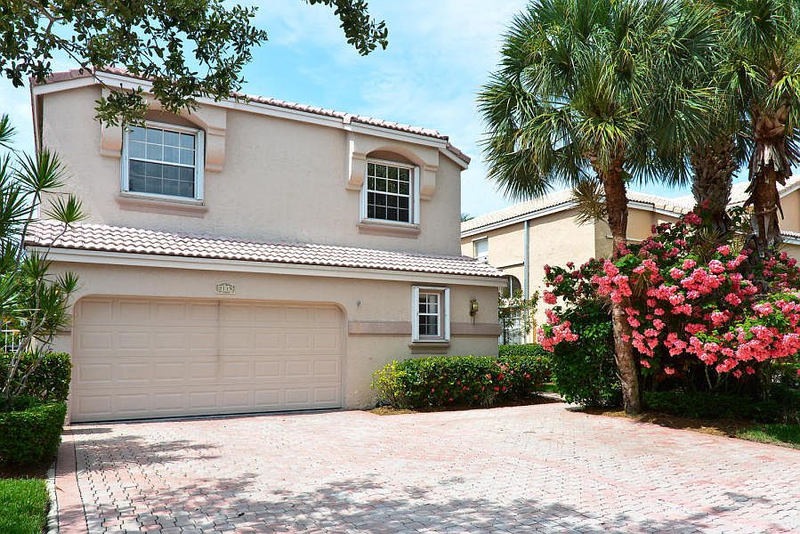 1st image of 2119 Chagall Cir