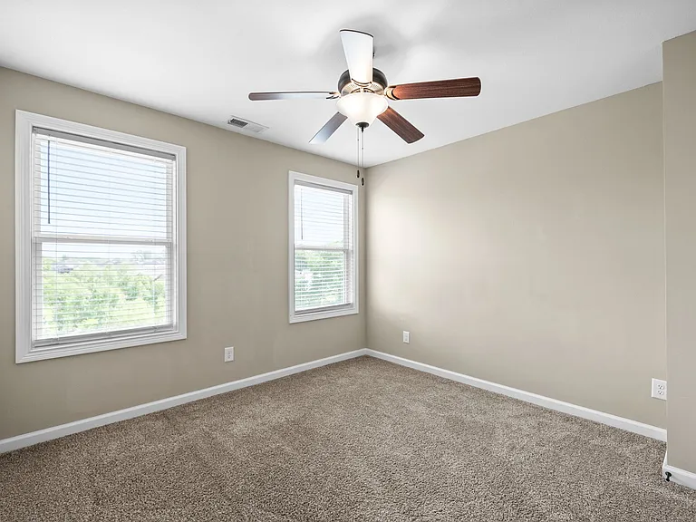 358 Wingfield Dr — Photo 33