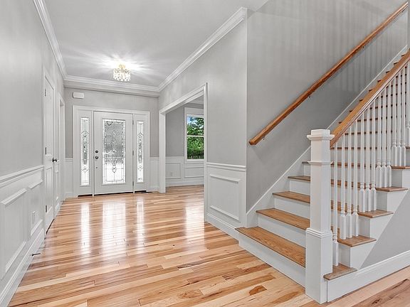 3rd image of 186 Justice Hill Rd