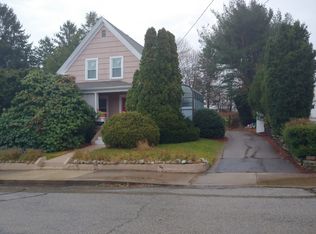 20 Hamilton St, Plymouth, MA 02360