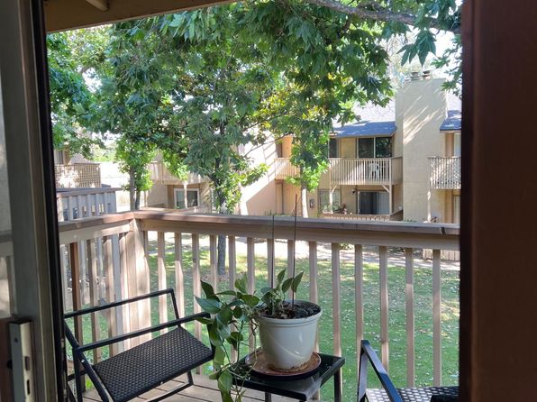 328 Northbank Ct APT 44