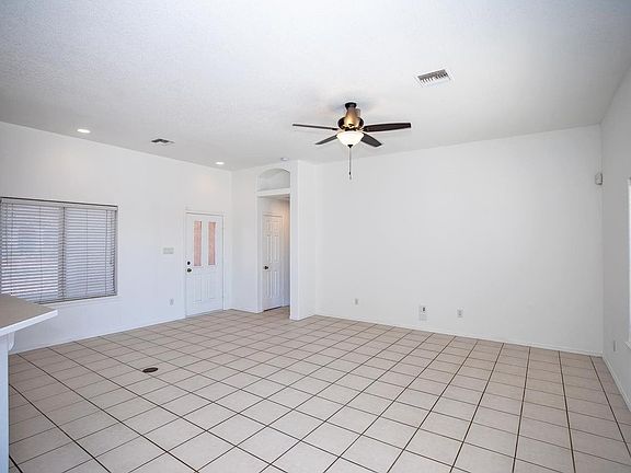 2nd image of 10603 E 39th Ln