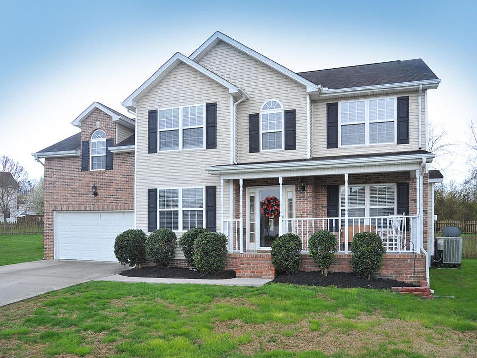 1st image of 4656 Aylesbury Dr