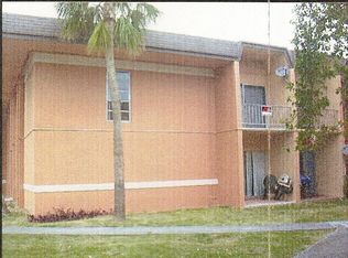9493 SW 76th St APT L5, Miami, FL 33173