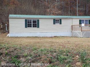 2262 Little Savannah Rd, Sylva, NC 28779